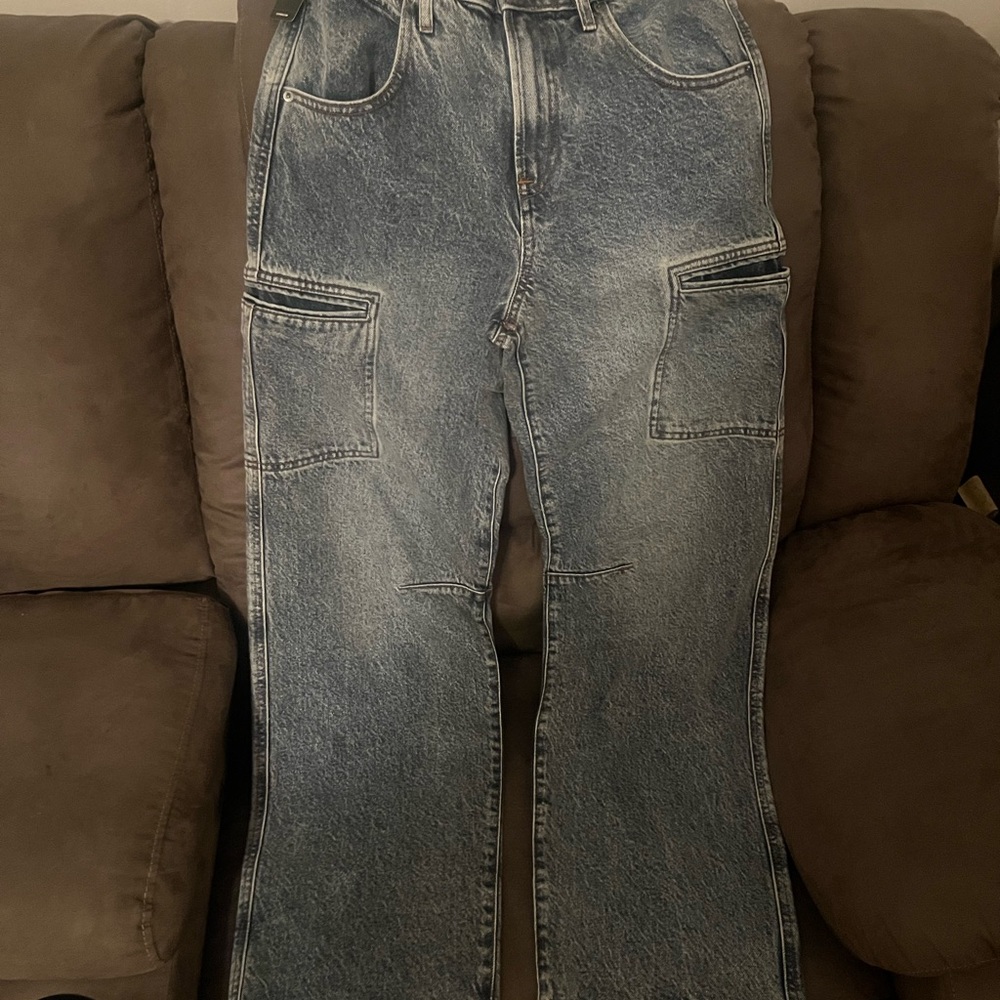 Women’s Blue Denim Jeans NWT!
